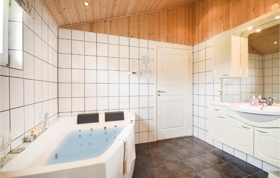 Photo of Bathroom in Krejbjerg