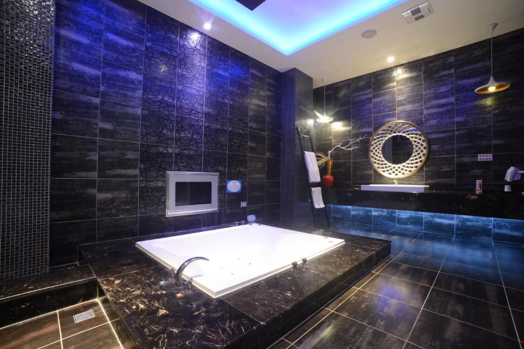 Photo of Bathroom in Douliou