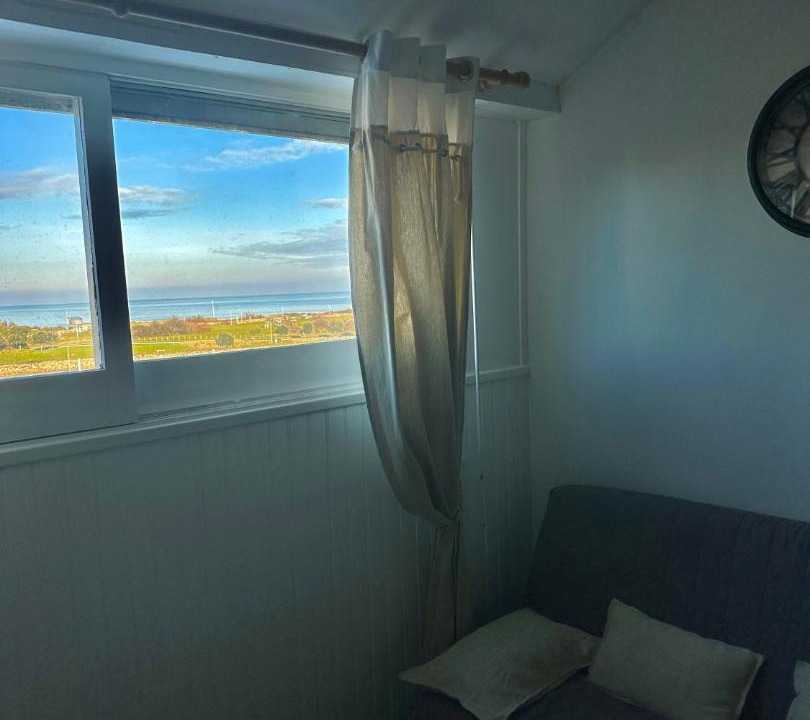 Photo of Bedroom in Courseulles-sur-Mer