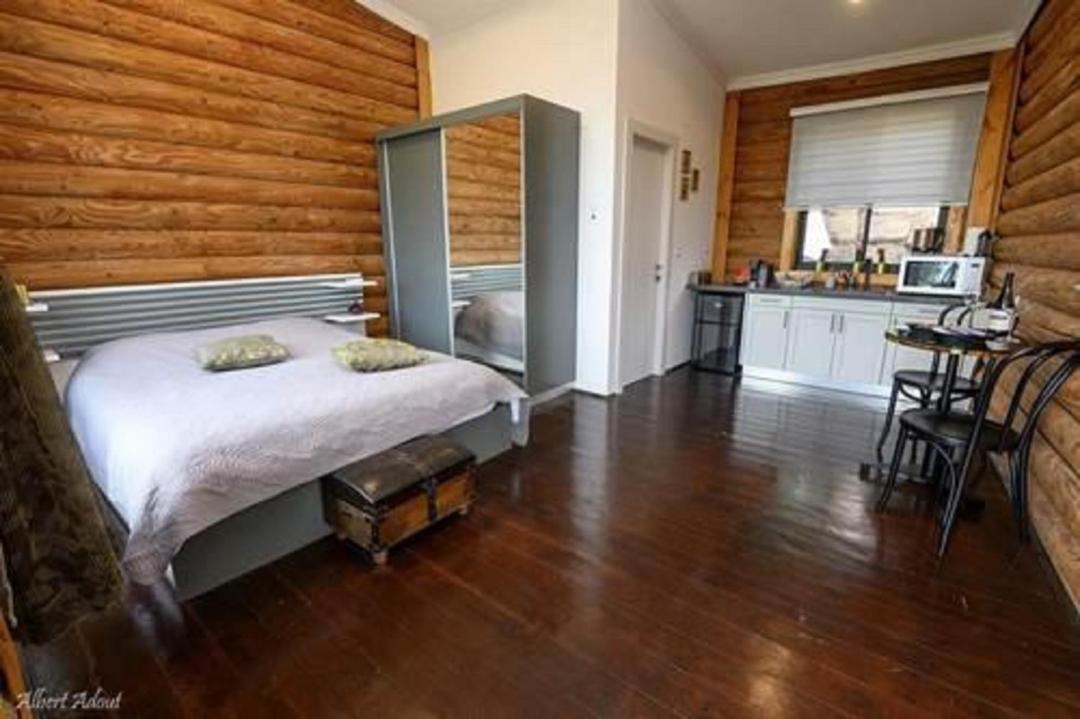 Photo of Bedroom in Odem