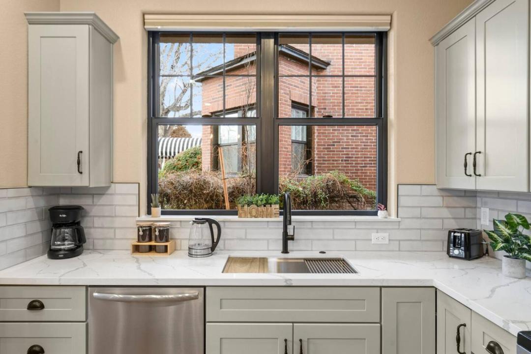 Photo of Kitchen in Midtown