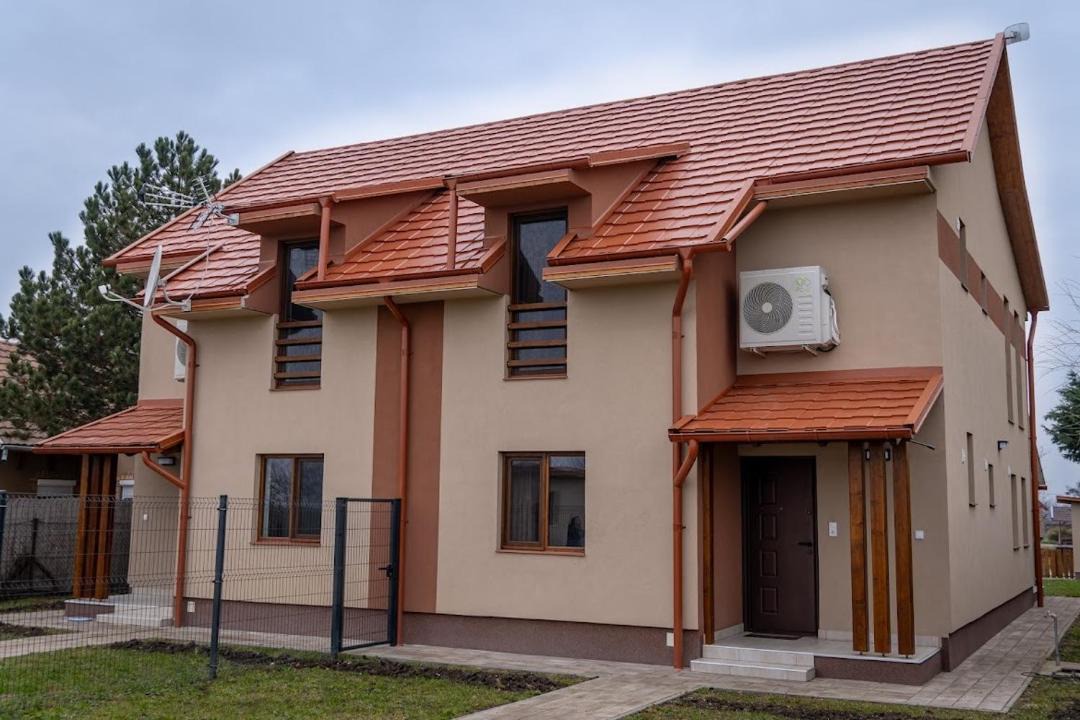 Photo of Others in Szarvas