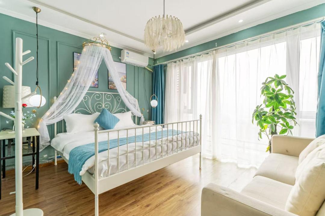 Photo of Bedroom in Jeifangbei Central Business District