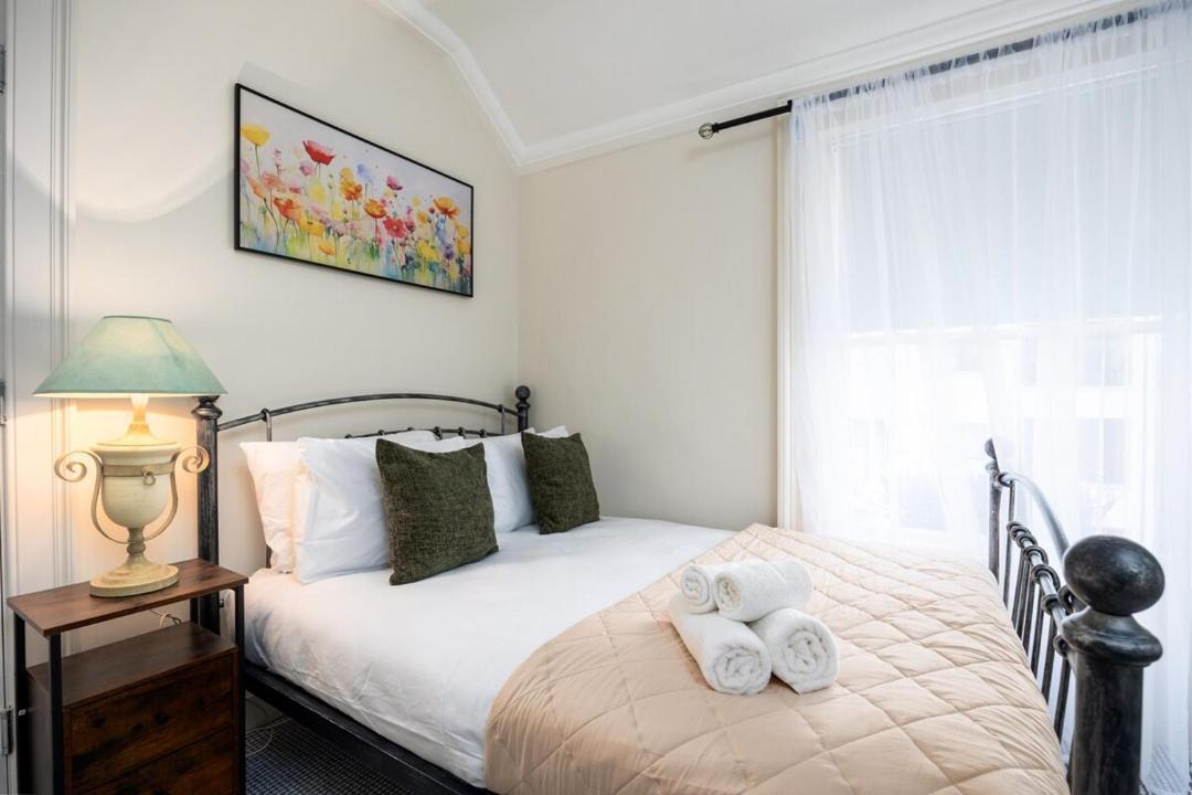 Photo of Bedroom in Broadstone