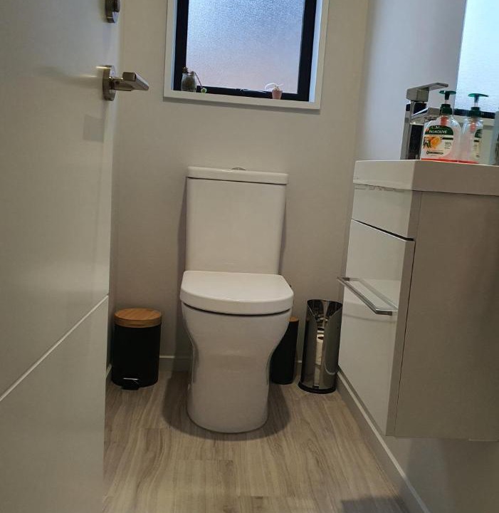 Photo of Bathroom in Woodend