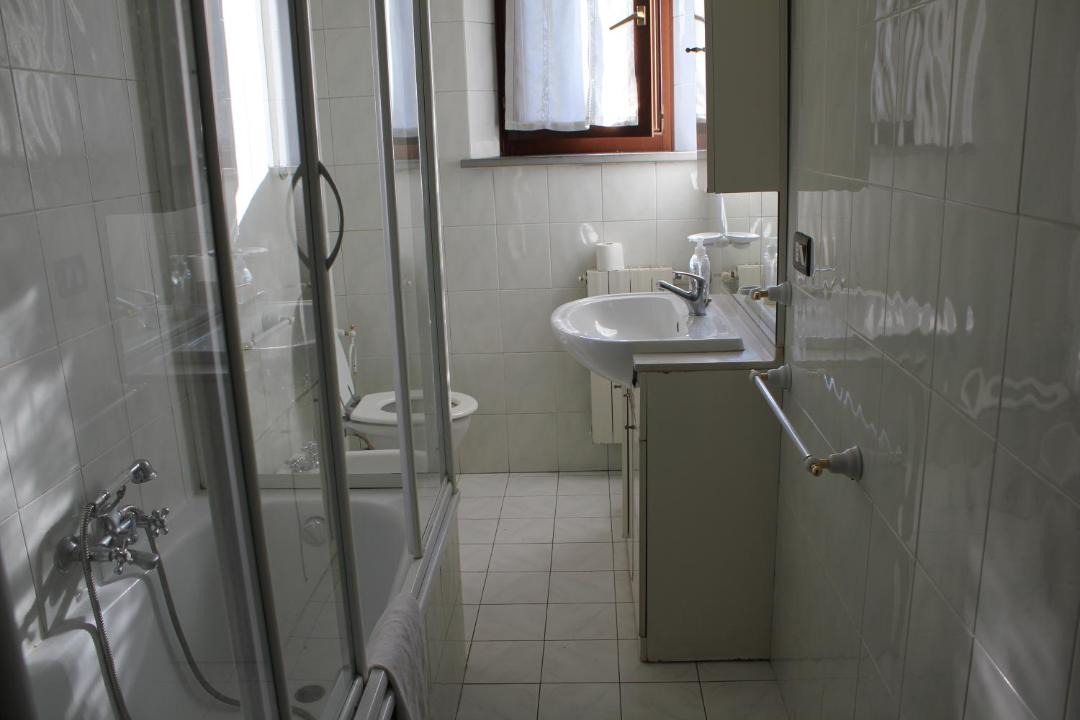 Photo of Bathroom in Pisa City Centre
