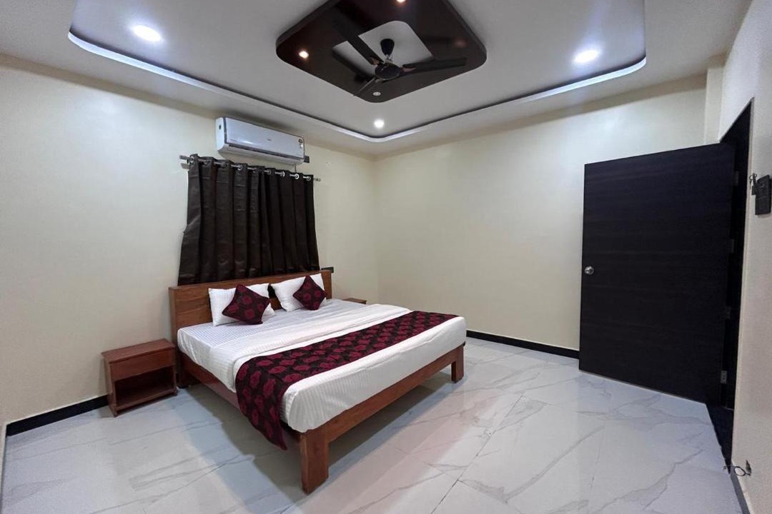 Photo of Bedroom in Moharli