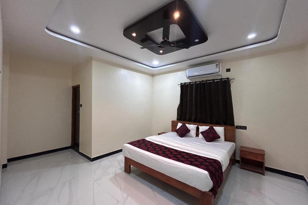 Photo of Bedroom in Moharli