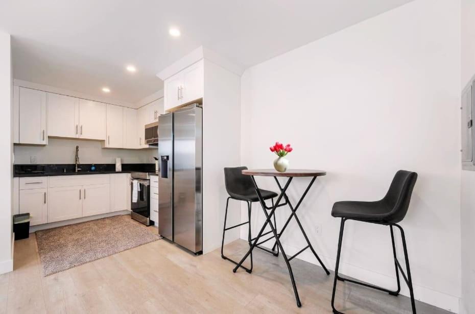 Photo of Kitchen in Burbank