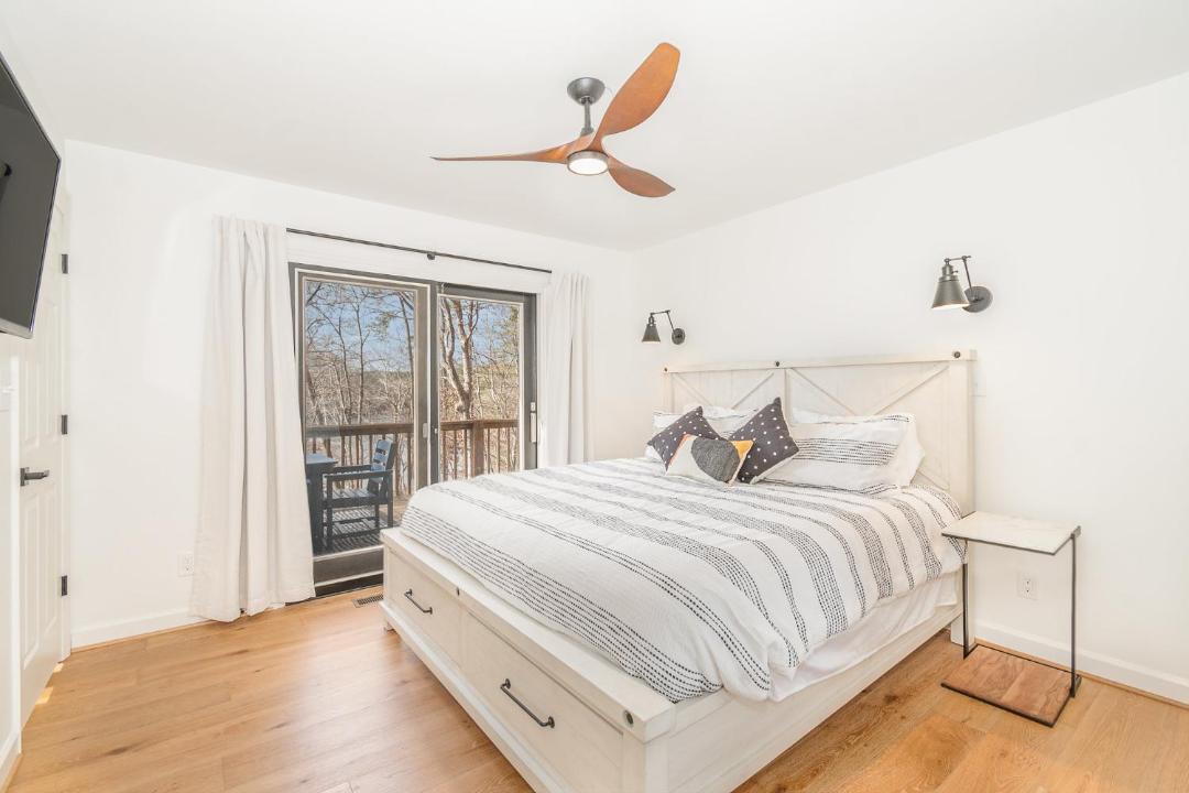 Photo of Bedroom in Stokes