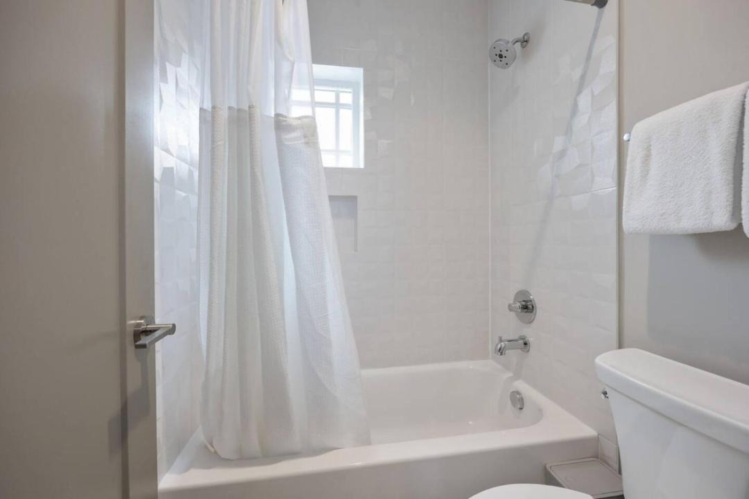 Photo of Bathroom in Hadley - Washington