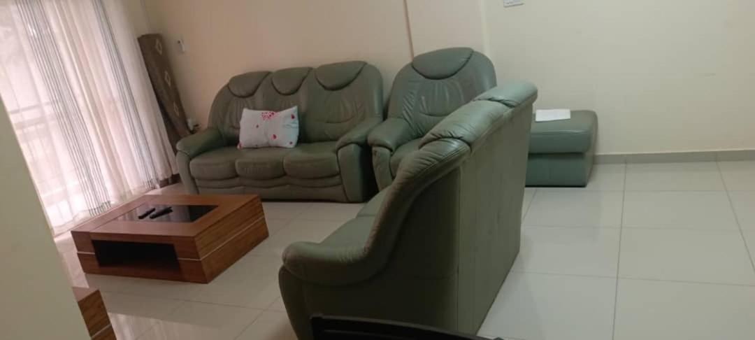 Photo of Livingroom in Bargny Gouddau