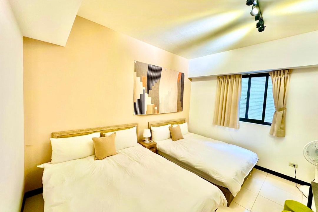 Photo of Bedroom in University District