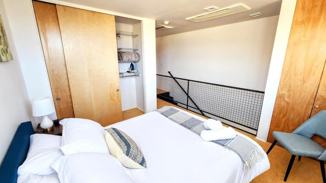 Photo of Bedroom in Raynolds Addition