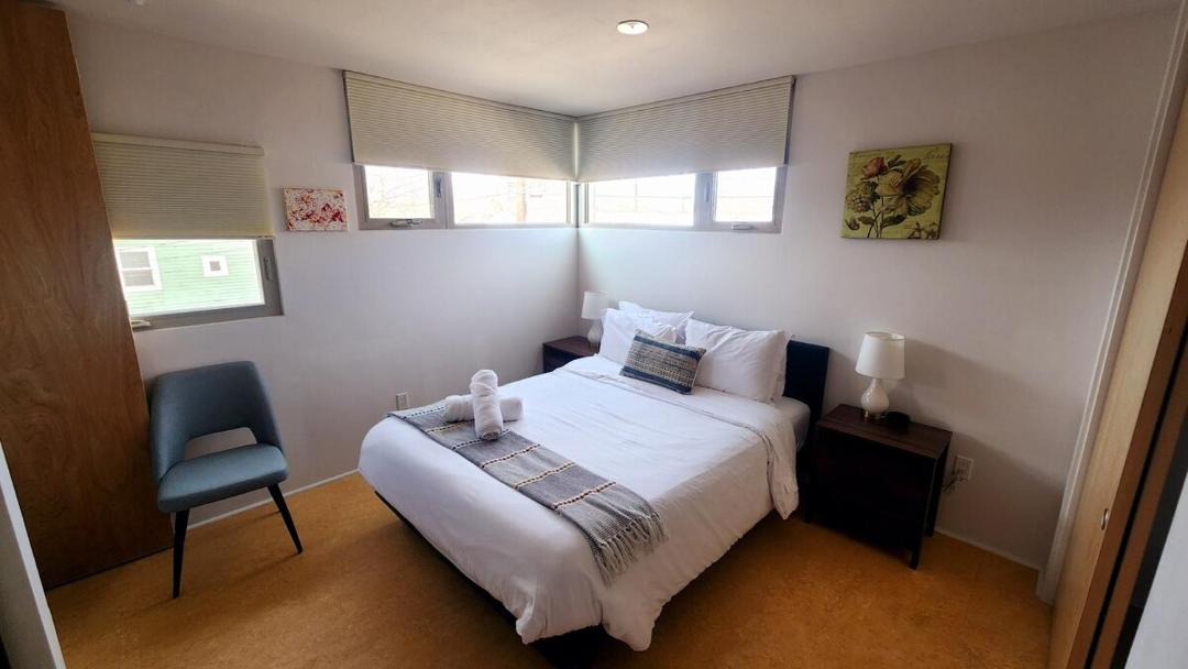 Photo of Bedroom in Raynolds Addition