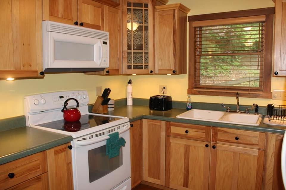Photo of Kitchen in South Bloomingville