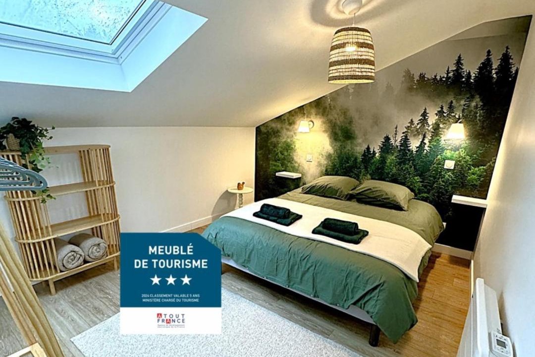 Photo of Bedroom in Chateauneuf-du-Faou