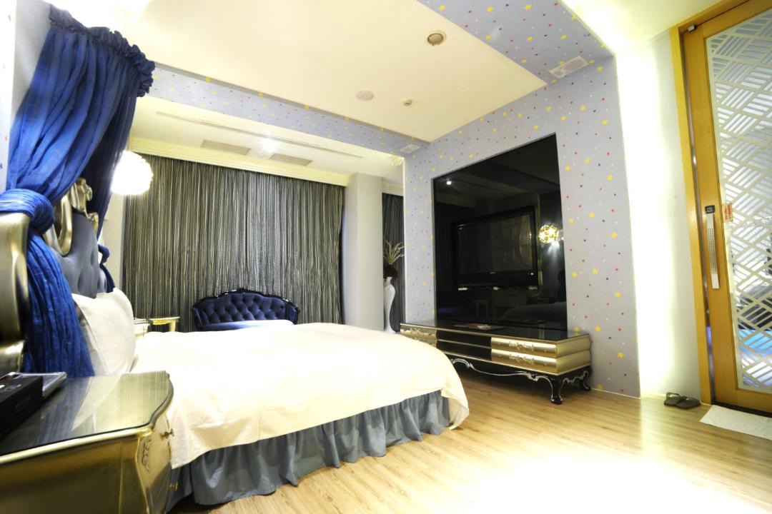 Photo of Bedroom in Douliou