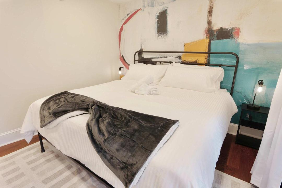 Photo of Bedroom in Stanton Park