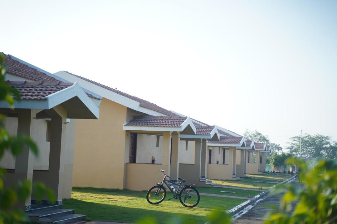 Photo of Buildings in Thanjavur