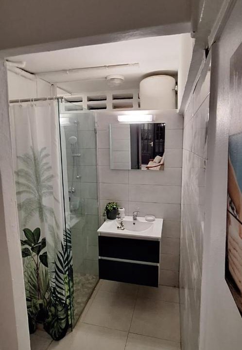Photo of Bathroom in Basse-Terre