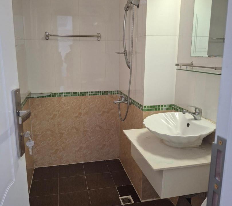 Photo of Bathroom in Ruessei Kaev
