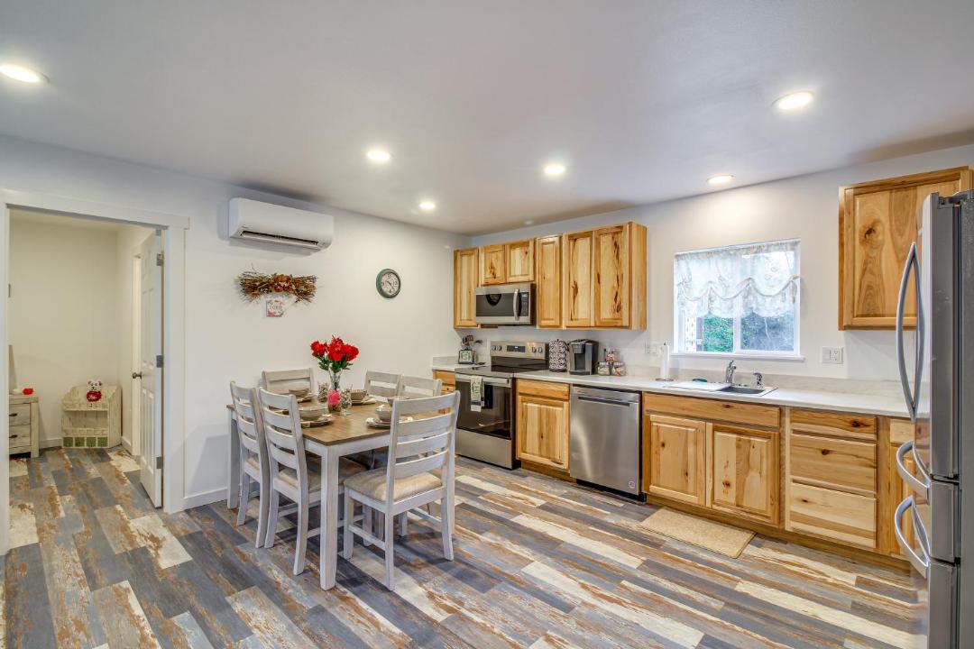 Photo of Kitchen in Gold Beach
