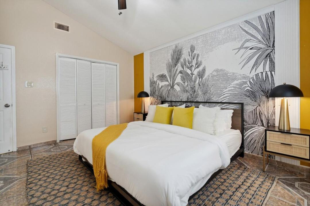 Photo of Bedroom in Euless