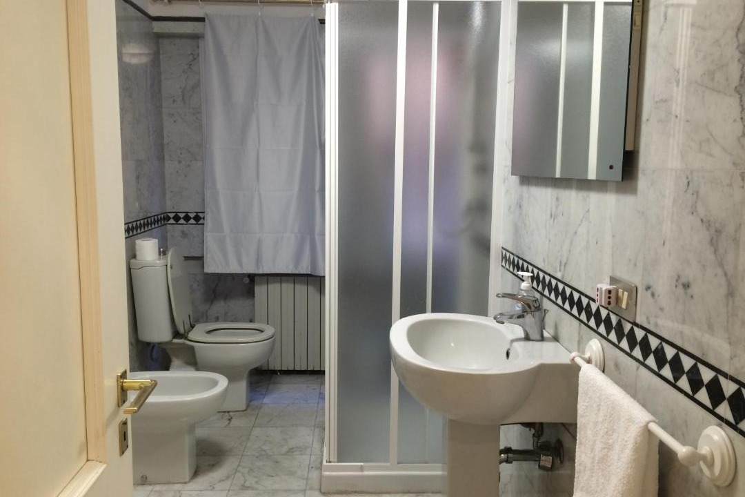 Photo of Bathroom in Pisa City Centre