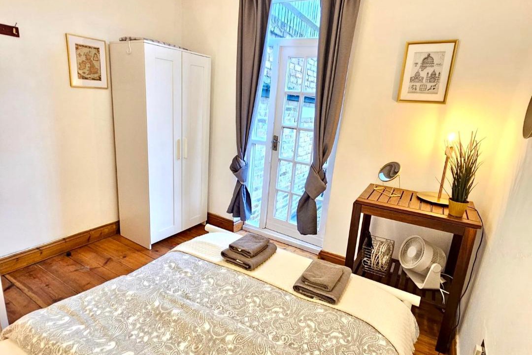 Photo of Bedroom in Tollington