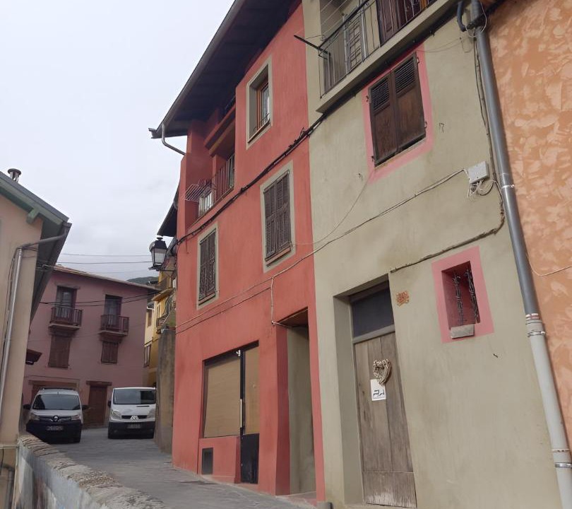 Photo of Buildings in Belvedere