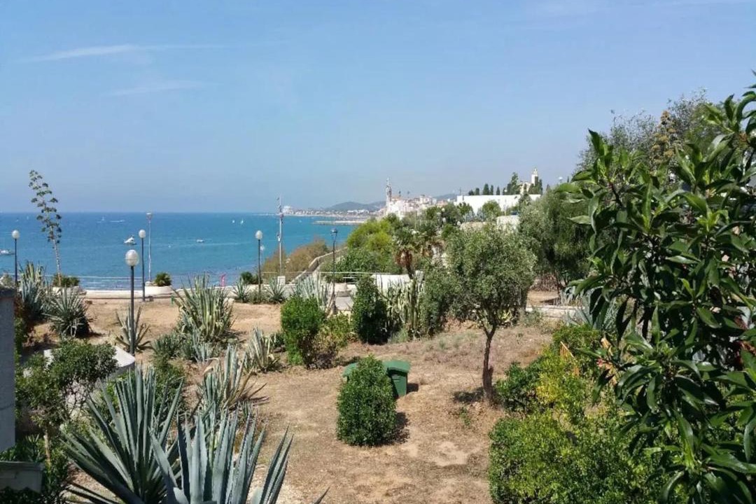 Photo of Others in Sitges