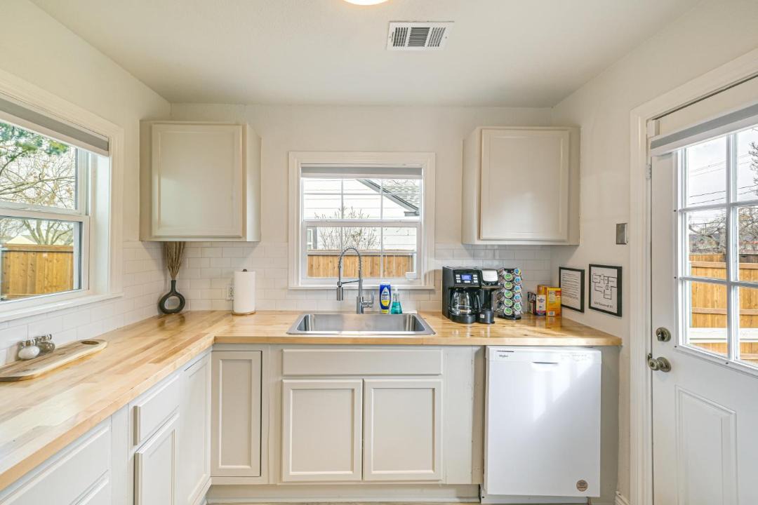 Photo of Kitchen in Central Arlington