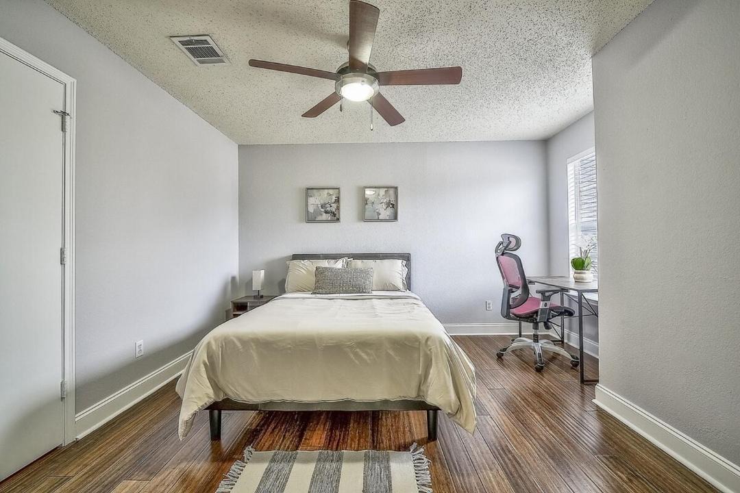 Photo of Bedroom in Irving