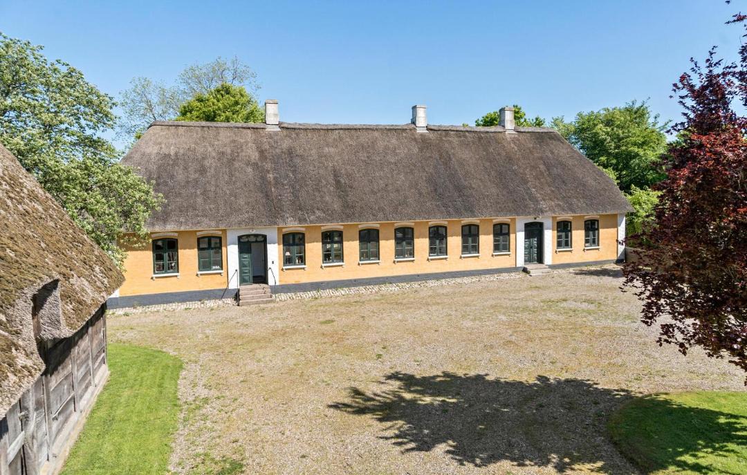 Photo of Others in Arø