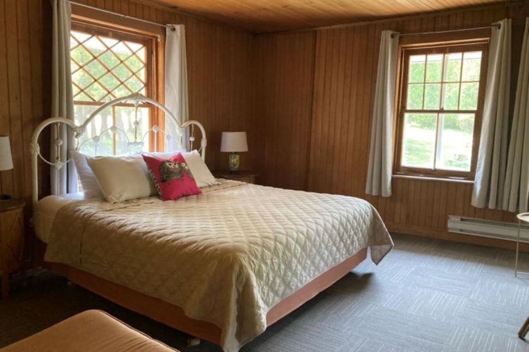 Photo of Bedroom in Pointe-au-Pic