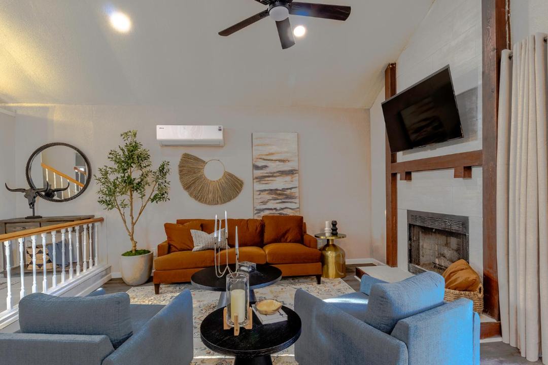 Photo of Livingroom in McKinney