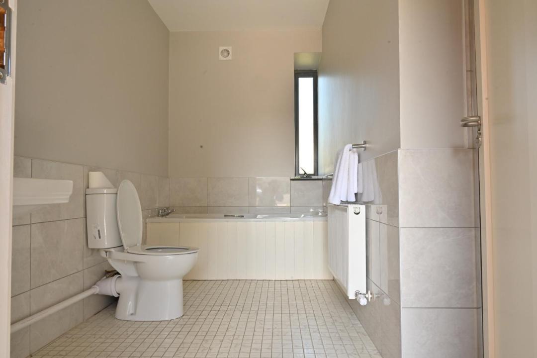 Photo of Bathroom in Borris