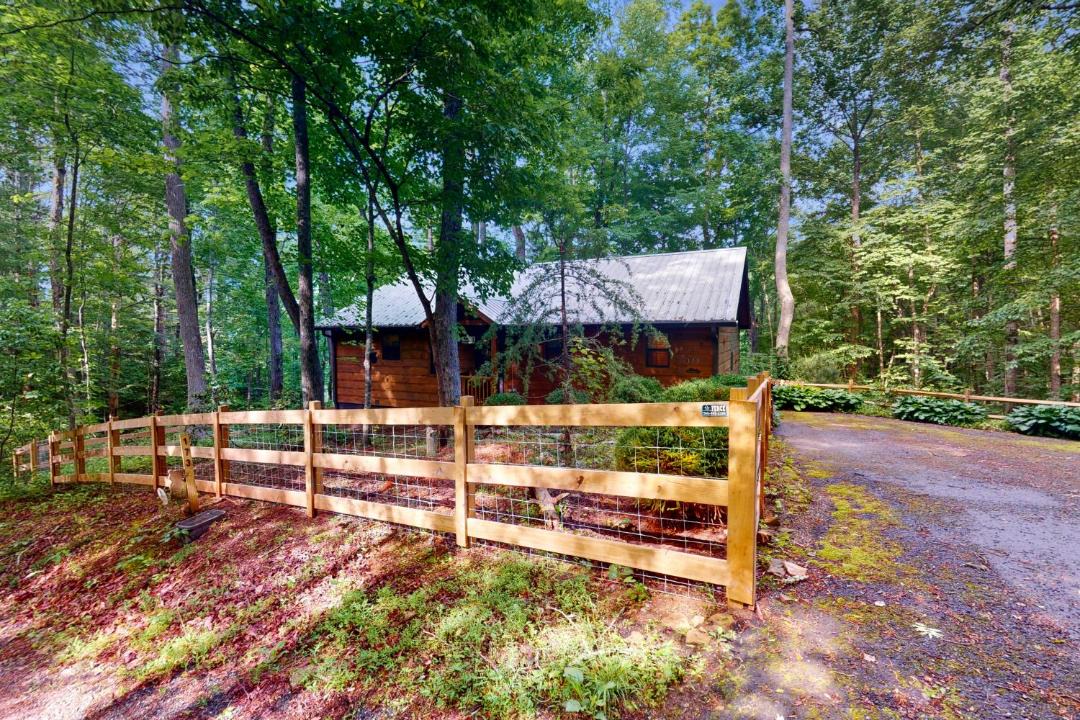 Photo of Others in Hiawassee
