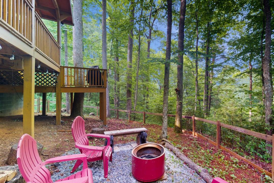 Photo of Patio Balcony in Hiawassee