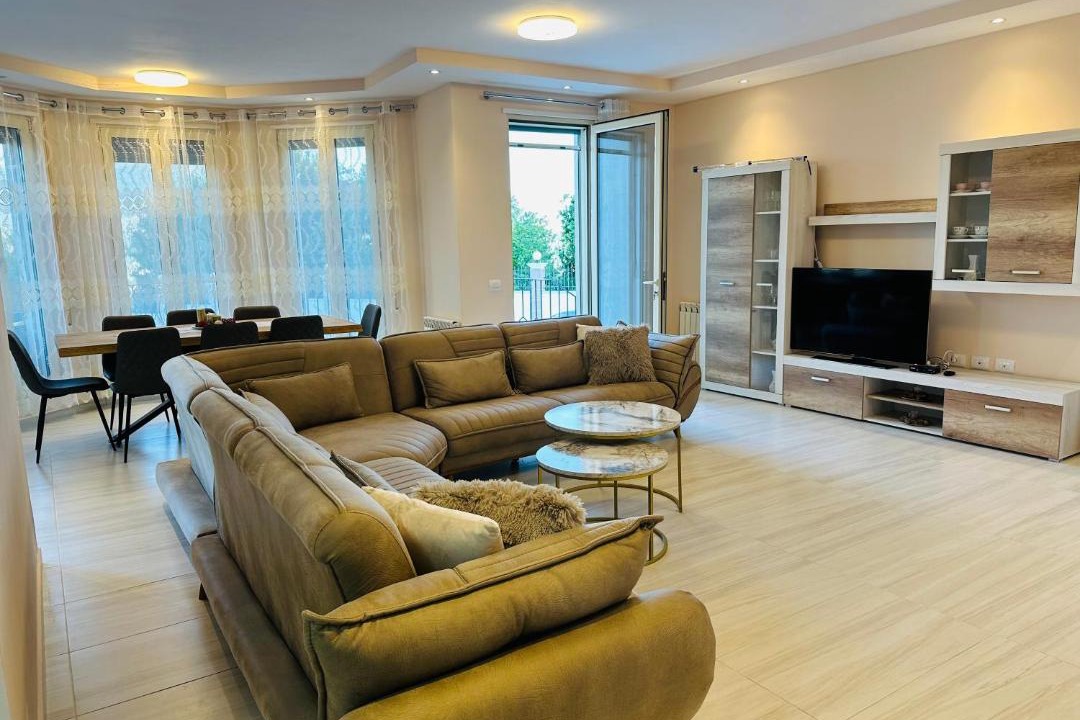 Photo of Livingroom in Kukes County