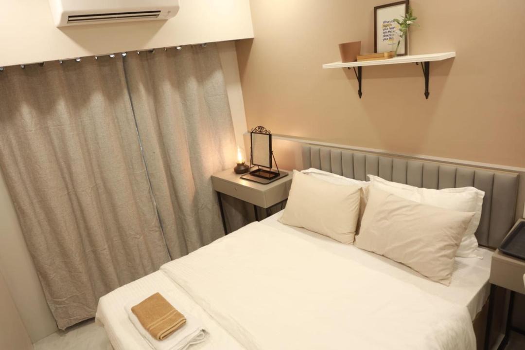 Photo of Bedroom in Lower Parel