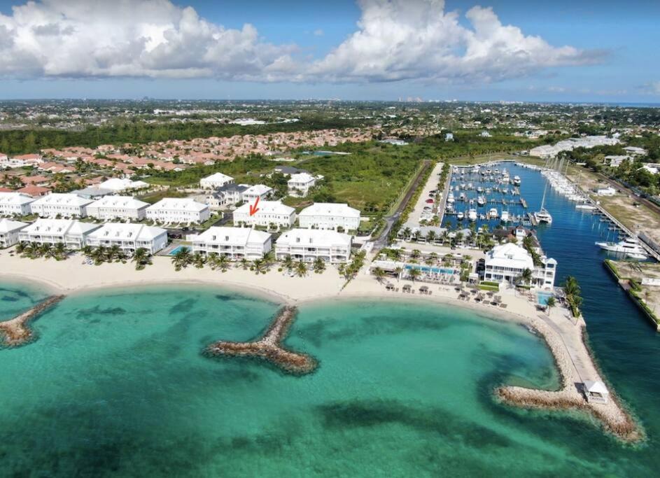 Photo of Others in Palm Cay