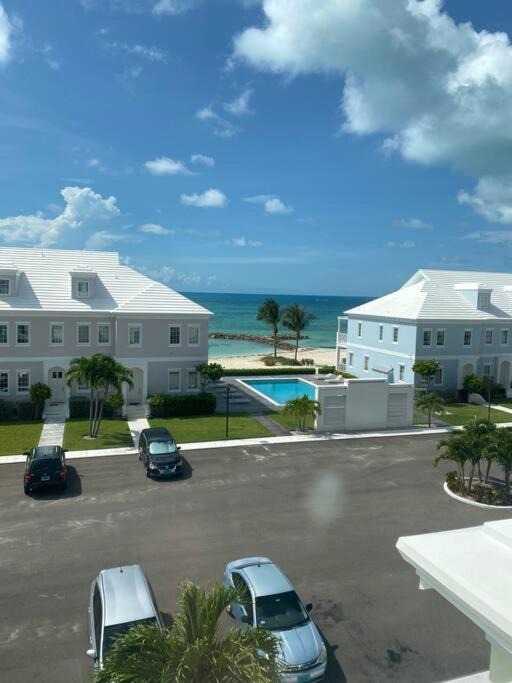 Photo of Others in Palm Cay