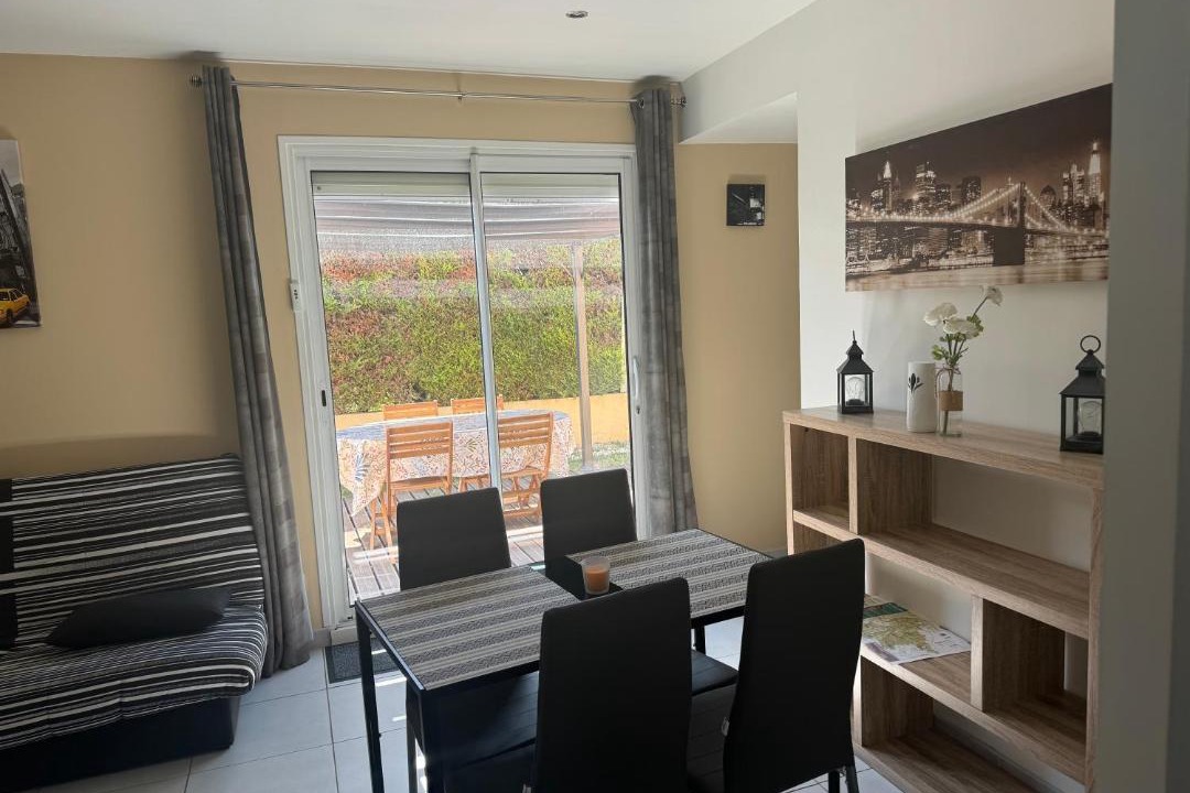 Photo of Livingroom in Die