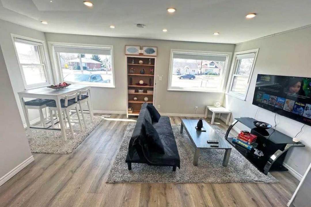 Photo of Livingroom in Hamilton