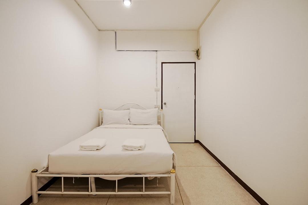Photo of Bedroom in Bang Kho Laem