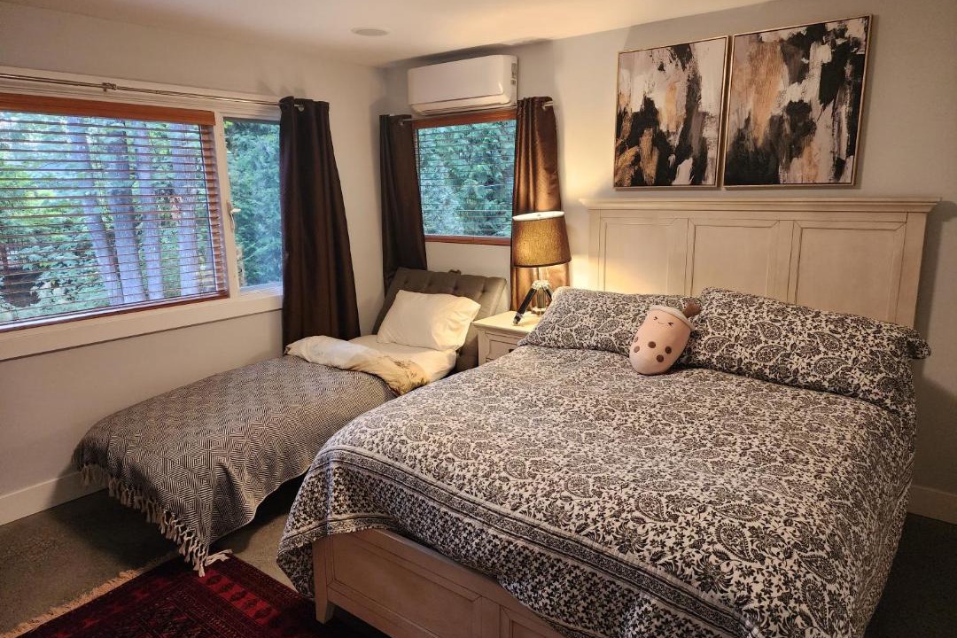 Photo of Bedroom in West Vancouver