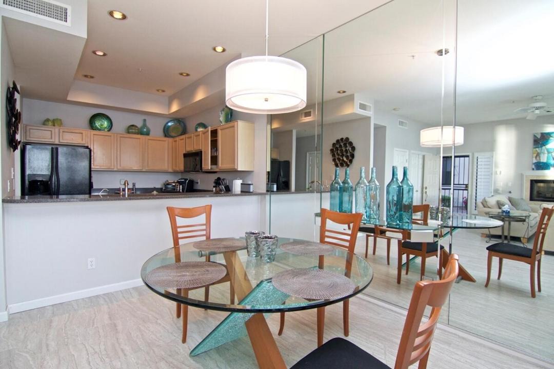 Photo of Livingroom in McCormick Ranch