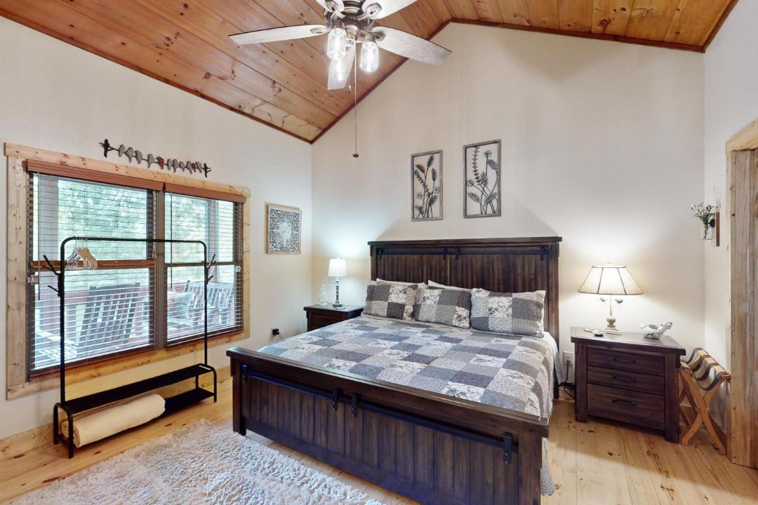 Photo of Bedroom in Young Harris